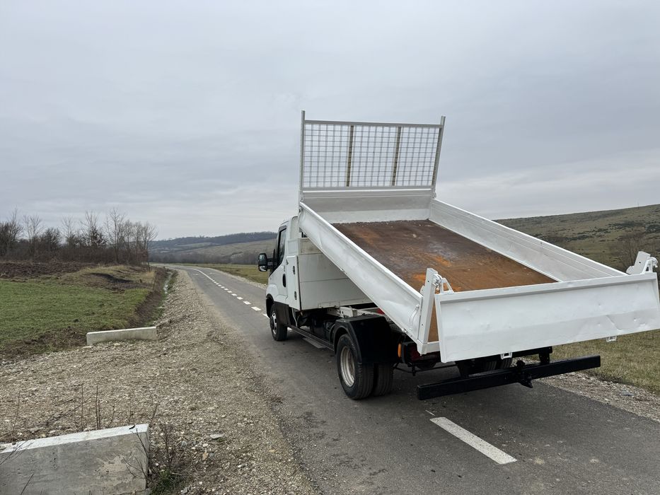 Iveco daily basculabil  an 2016 motor 3000 diesel km reali