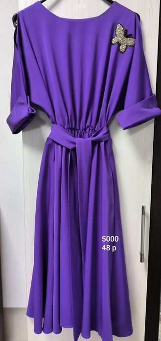 Көйлектер, кофталар сатылады