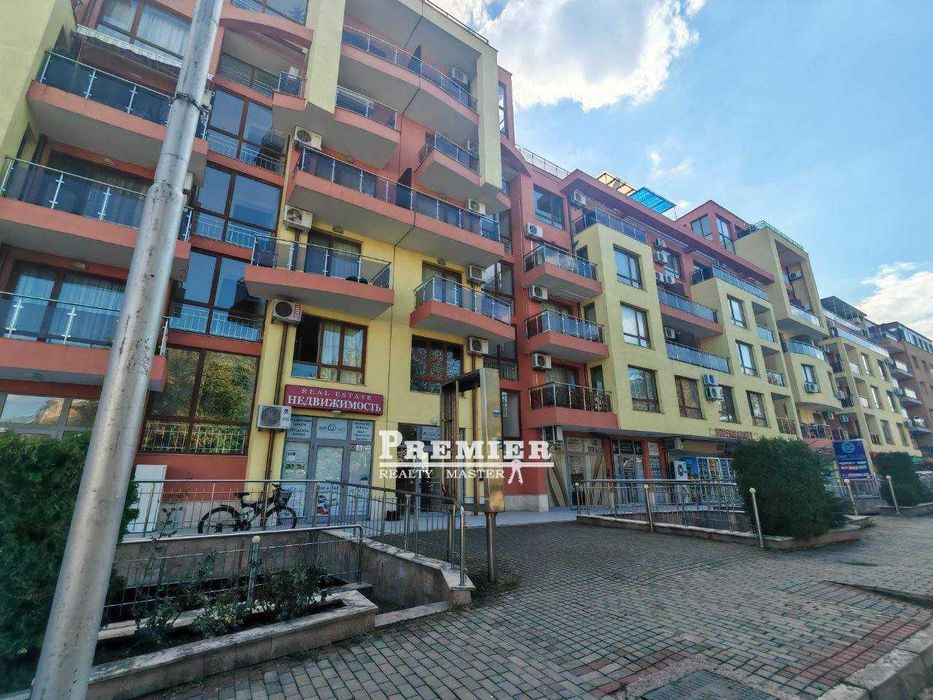 Продава се Едностаен апартамент в Несебър - 39 кв.м за 1885 €/кв.м - Снимка #4