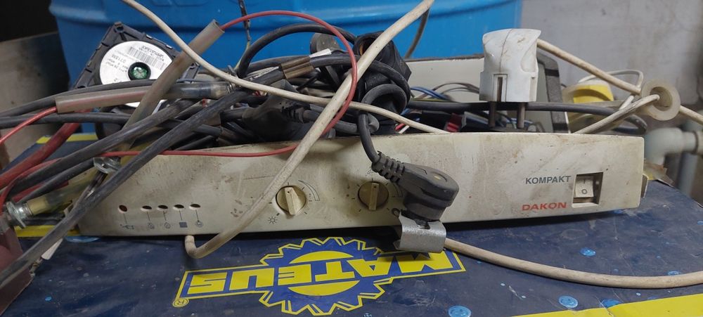 Продам запчасти на котел