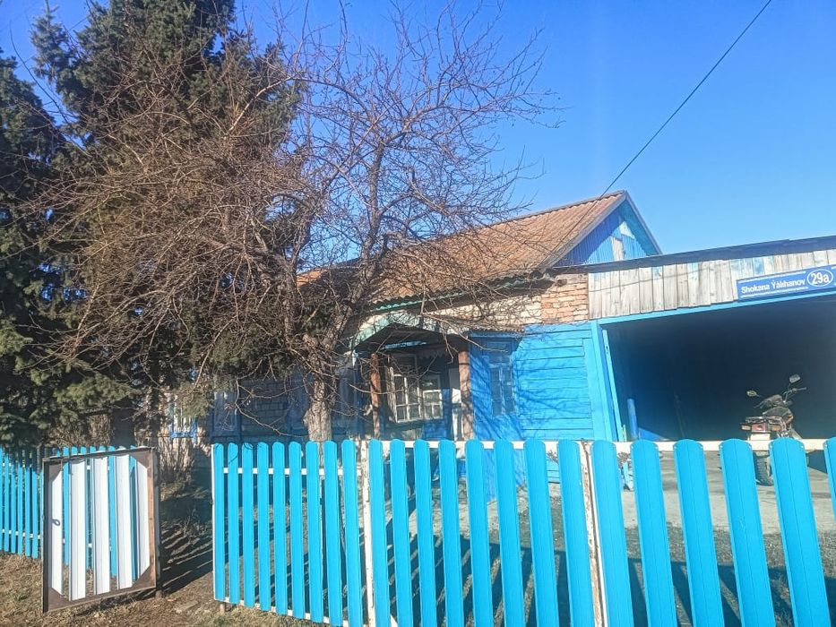 үй сатылады срочно. продам дом.