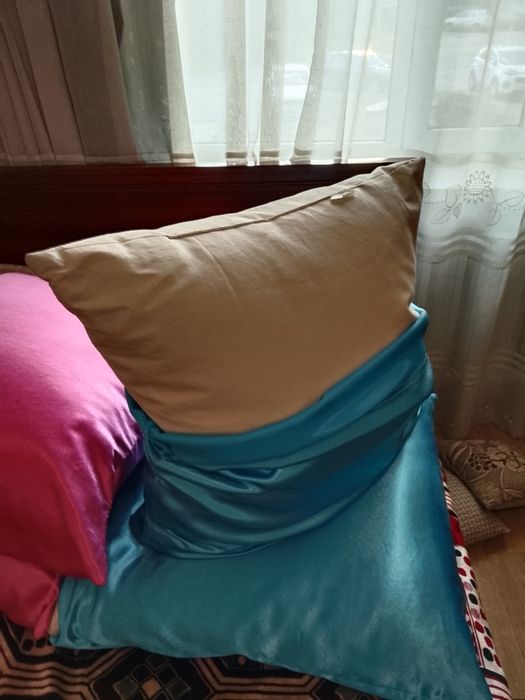 Продам подушки пуховые 4 шт