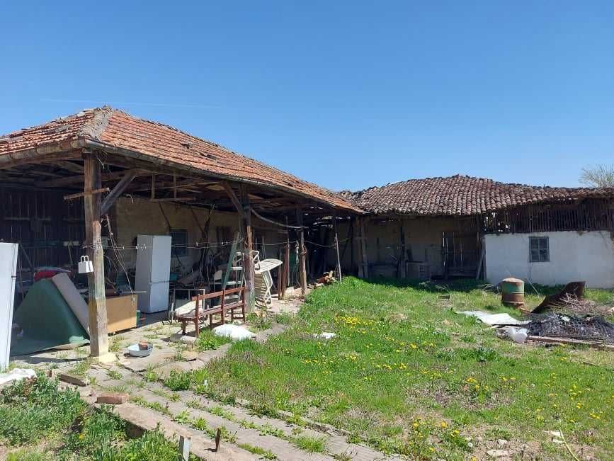 Продава се Къща в с. Пчелище, Област Велико Търново - 150 кв.м за 280 €/кв.м - Снимка #16