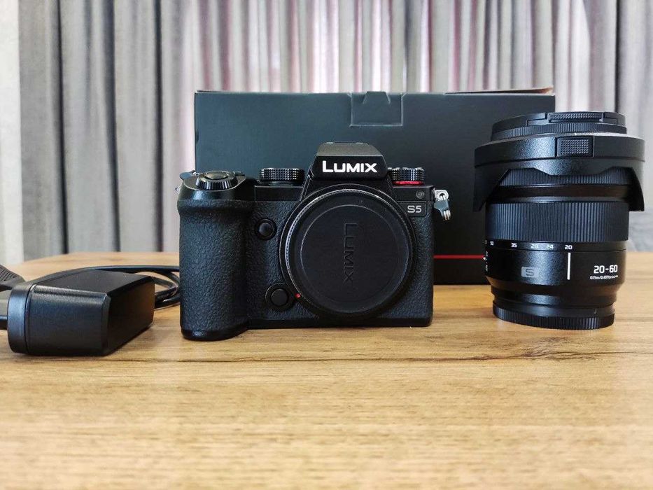Фотоаппарат Lumix S5, с обьективом 20-60 mm, фильтр в подарок