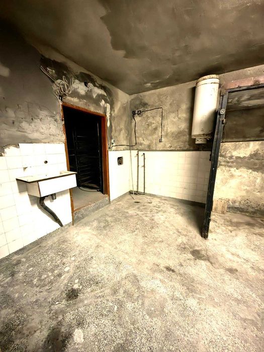 Продава се Промишлена сграда в Разград, Житница - 137 кв.м за 652 €/кв.м - Снимка #10