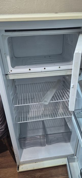 Холодильник "Атлант", б/у