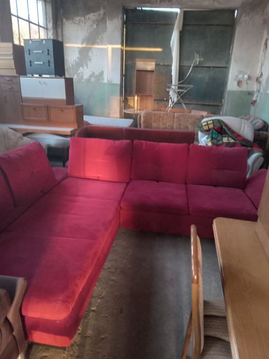 Mobilă second hand