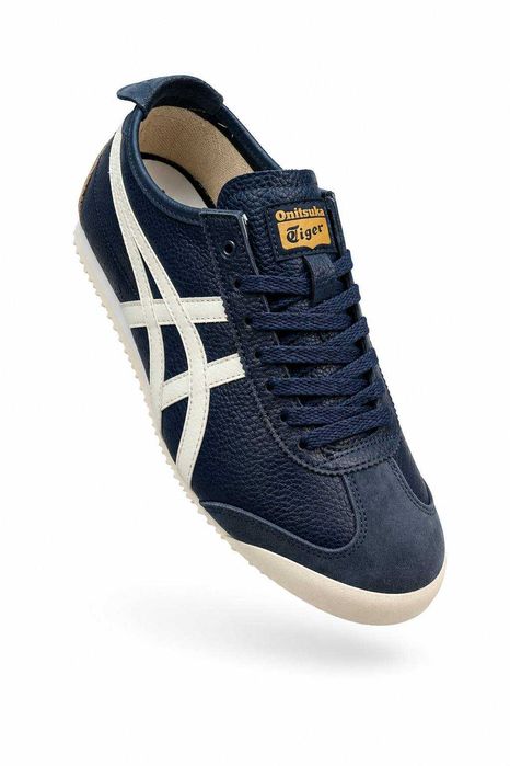 Кроссовки Onitsuka Tiger Mexico 66 SD, размеры от 40 до 44.