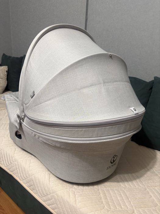 Коляска Stokke Xplory V6 2в1