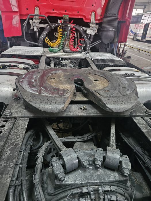 Cupla tractare mercedes mp4 2019