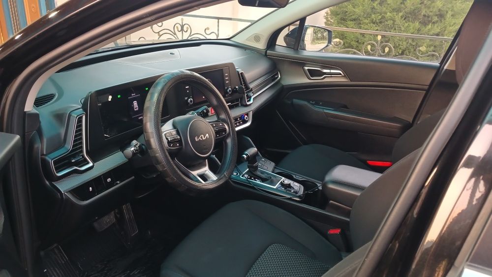 Kia sportage zo'r xolatda