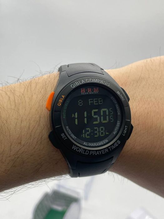 Азон соат сифати зур эркаклар учун совга боп