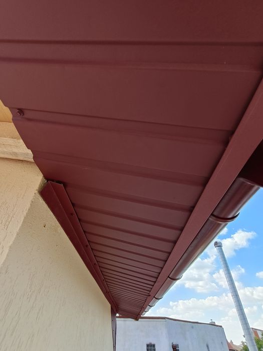 Sageac metalic, Lambriu lemn/pvc și reparatii