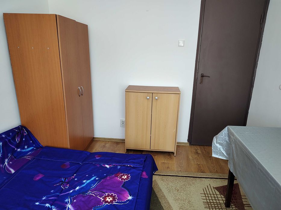 P.F inchiriez apartament 2 camere