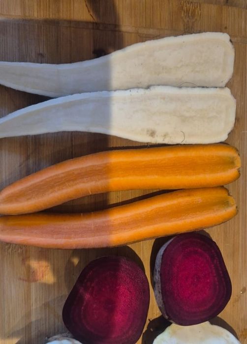 Cartofi Polonia rosii / albi si diferite legume