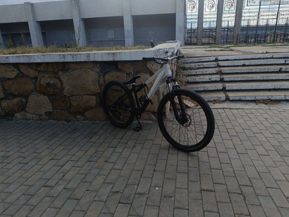 Продам велик дерт