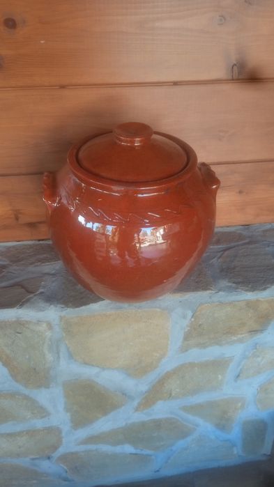 Делва.Гърнета .Керамични купи.Крондир.