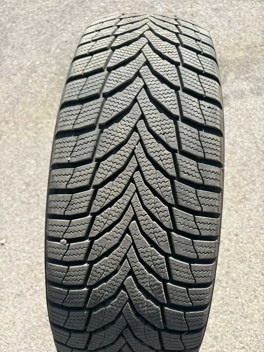Зимни гуми NEXEN 225/65 R17
