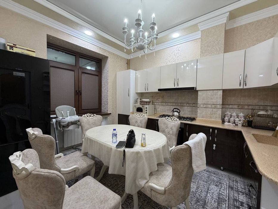 Продаётся 3/3/9 квартира, МирзоУлугбекский р-н, ЖК Новомосковская