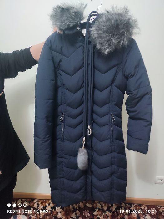 Куртка женская новая продам дешевле