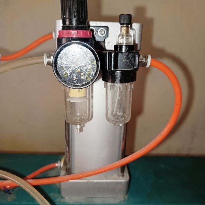 Non yasaydigan uskuna holati yangi