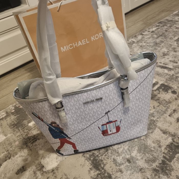 Geanta Michael Kors Jet Set Girls