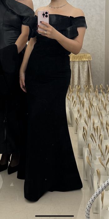 Черное вечернее платье в пол
