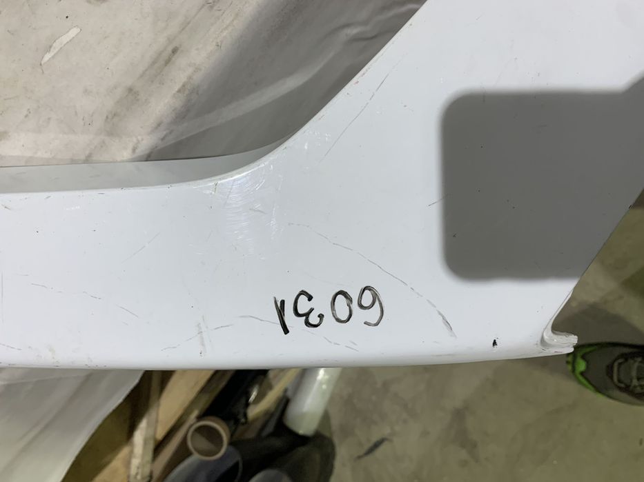 Ornament Hayon Ford Kuga, 2017, 2018, 2019, cod origine OE GJ54-S43404-BMN.