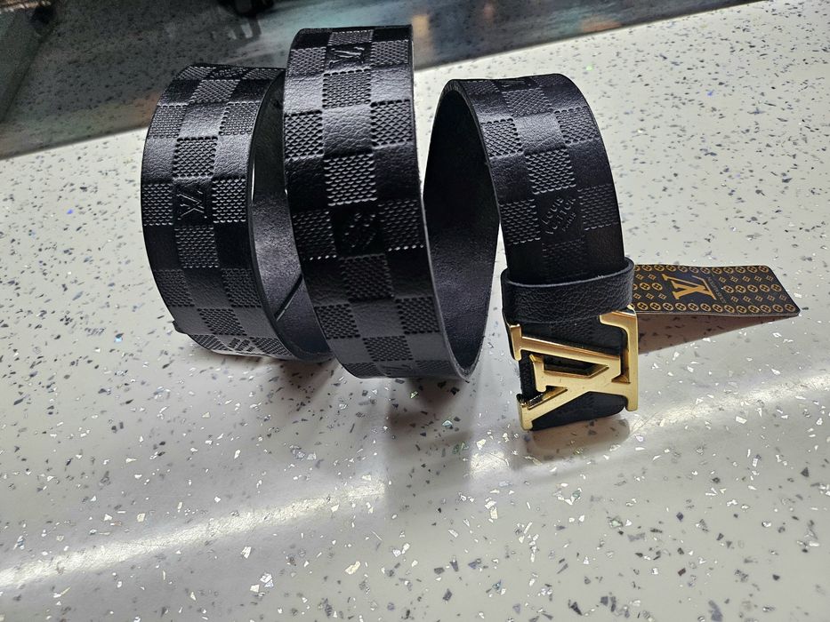 Колан оригинален  черен LV