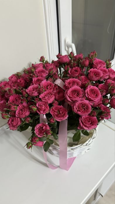 Шикарная корзина роз — идеальный подарок