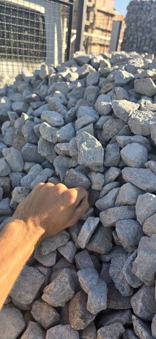 Piatra granit concasat decorativ