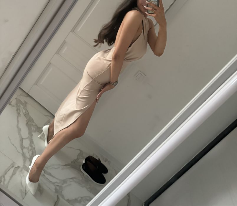 Платье вечернее шикарное 42-44-46