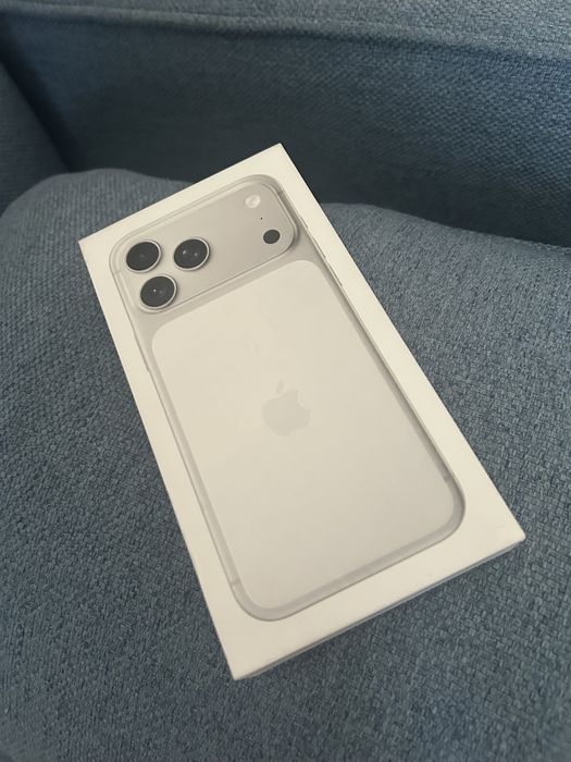 iPhone 17 ProMax, гарантия Sulpak год