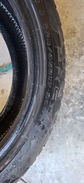 225/45/17 зимна гума