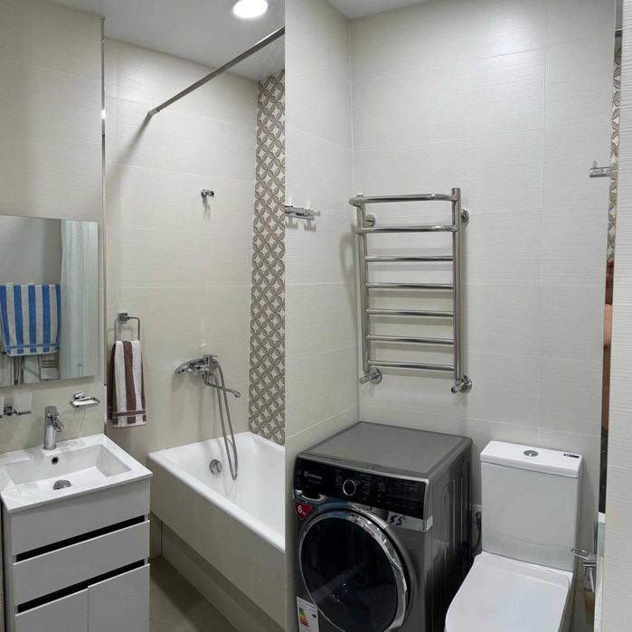 Квартира Юнусабатский район 15 квартал 4-комнатная.