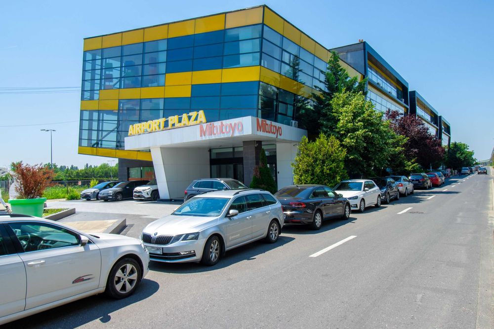 Birou  Otopeni, suprafete intre  50-200mp ,Vis-a-vis de Aeroport