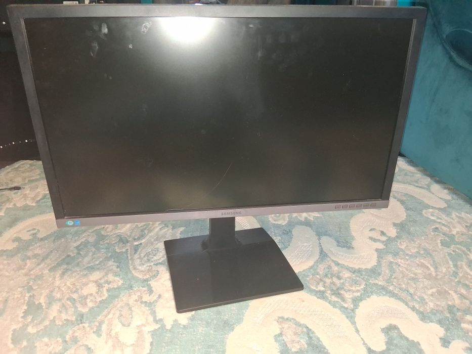 Vand Monitor Samsung 28", Gaming, 16:9, 3840 x 2160, 1ms, 27W, 2xHDMI, Negru