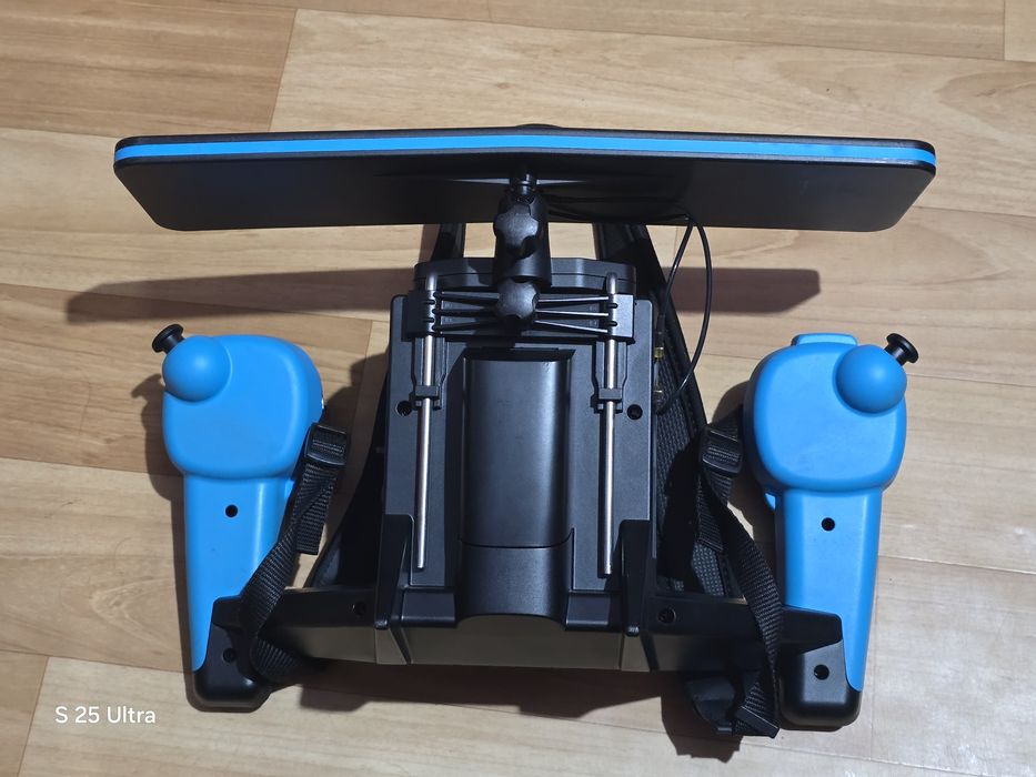 Джойстик за дрон Parrot Skycontroller