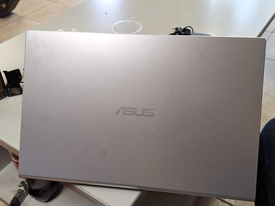 Лаптоп asus X51SE