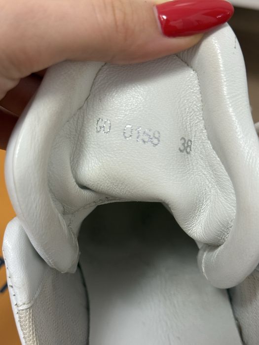 Adidasi Louis Vuitton Archlight