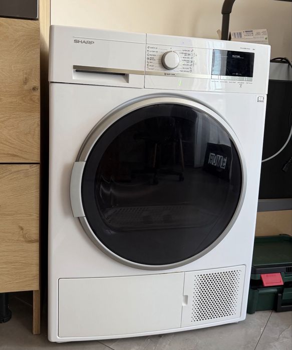 Сушилня SHARP kd-ghb8s7gw2