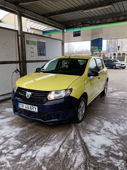Dacia sandero 2013 luna 11 adusa din Germania