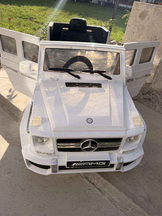 Акумулаторна детска кола Mercedes