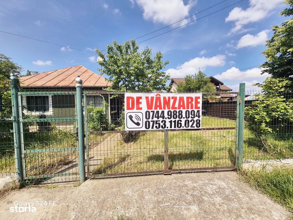 Casă din cărămidă și teren, Piatra-Neamŕ