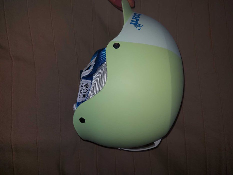 Vand casca schi/snowboard Bern Muse mas S-M (54-57cm)