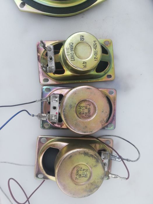 Динамики  разные  продам