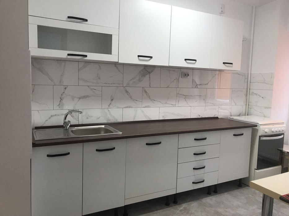 Garsoniera Vitan mall metrou Dristor proprietar