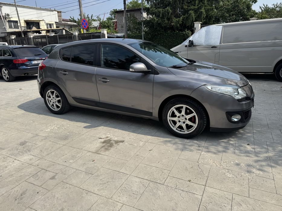 RENAULT Megane 2012 — imagine 2