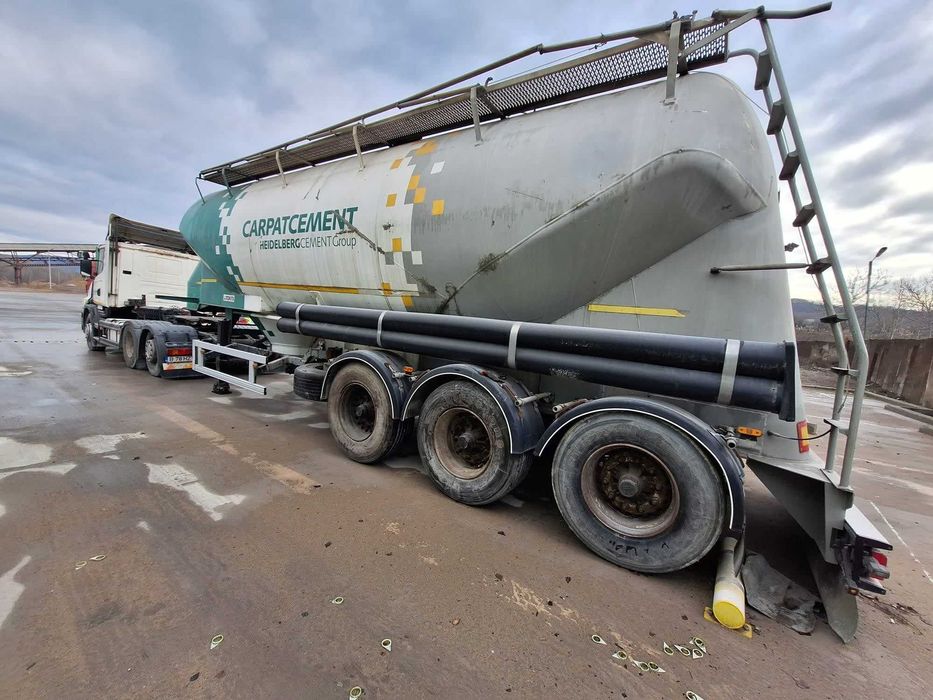 Semiremorcă STOKOTA