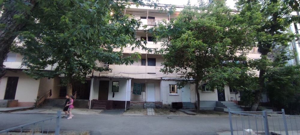 Продаю Свою 1 ком.на Буюк ипак Йули.